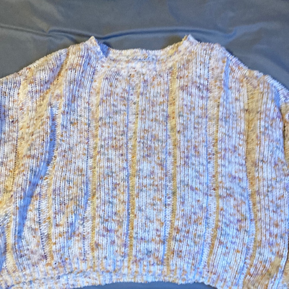 Cute cropped sweater